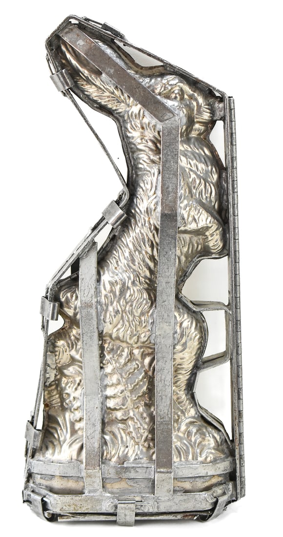 21-INCH EASTER RABBIT CHOCOLATE MOLD (1 of 2)