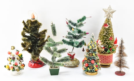 ASSORTED BOTTLE BRUSH CHRISTMAS TREE TABLETOP DECOR