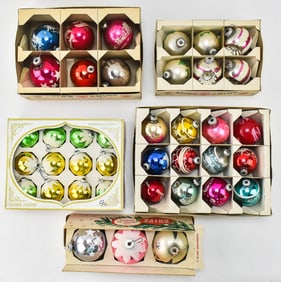 ASSORTED VINTAGE CHRISTMAS SHINY BRITE GLASS BALL ORNAMENTS