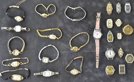 LADIES' ASSORTMENT OF WRISTWATCHES: ELGIN, LONGINES, WALTHAM, BENRUS, GRUEN, & MORE