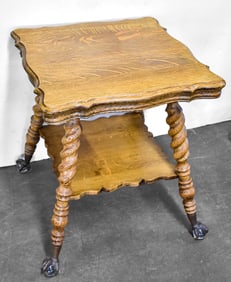 VICTORIAN OAK PARLOR TABLE