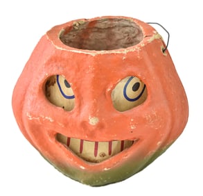 VINTAGE HALLOWEEN PAPER MACHE PULP GRINNING JACK O' LANTERN