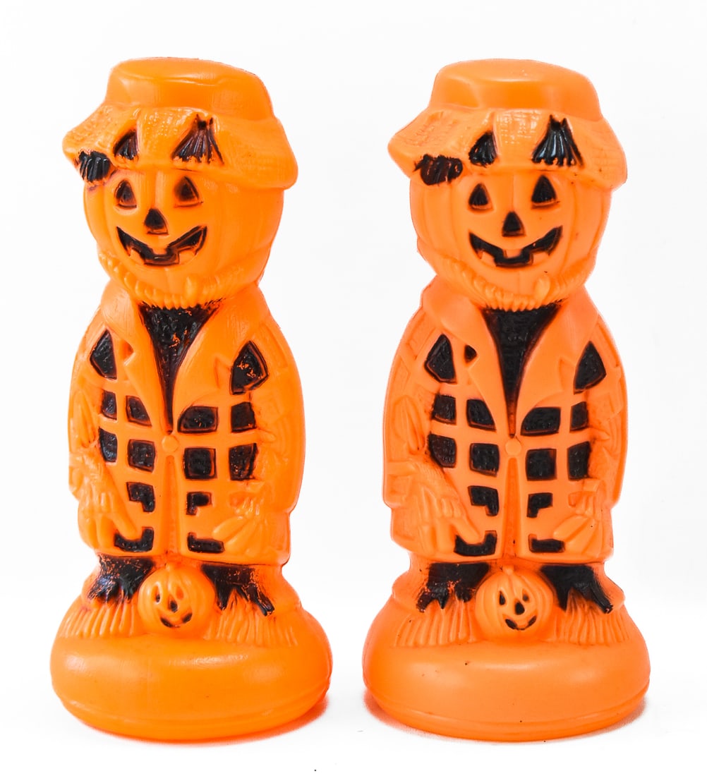 TWO VINTAGE UNION EMPIRE HALLOWEEN PUMPKIN SCARECROW BLOW MOLDS (1 of 2)