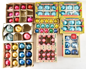 ASSORTED VINTAGE BOXED SHINY BRITE GLASS CHRISTMAS ORNAMENTS