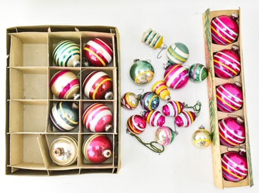 ASSORTED SHINY BRITE GLASS ORNAMENTS