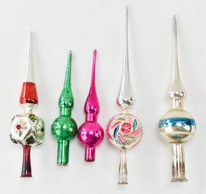 COLLECTION OF BLOWN GLASS TREE TOPPERS