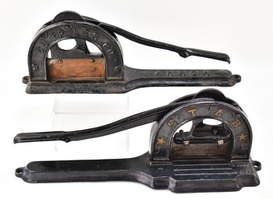 GRISWOLD 'STAR' & CUPPLES COMPANY (ATTR.) 'ARROW' CAST IRON TOBACCO CUTTERS