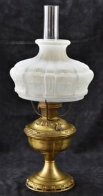 ALADDIN 1908 BRASS & SATIN MILK GLASS OIL LAMP