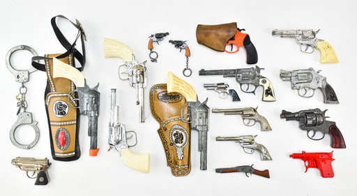 COLLECTION OF VINTAGE CAPGUNS