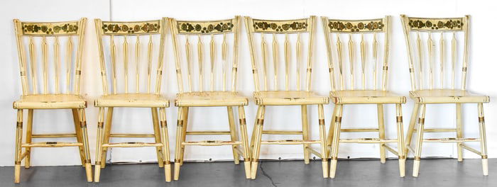 SIX 19TH CENTURY PENNSYLVANIAN (ATTR.) WINDSOR PLANK SEAT DINING CHAIRS