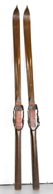 VINTAGE THORLEIF HAUGS BRAND PAIR OF SKIS
