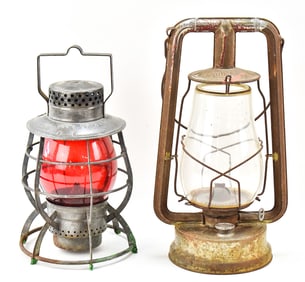 PAIR OF DIETZ NEW YORK RAILROAD LANTERN