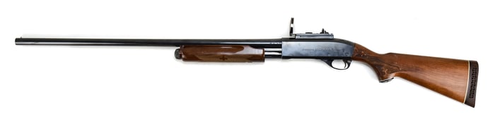 REMINGTON 870 MAGNUM SHOTGUN IN 12G