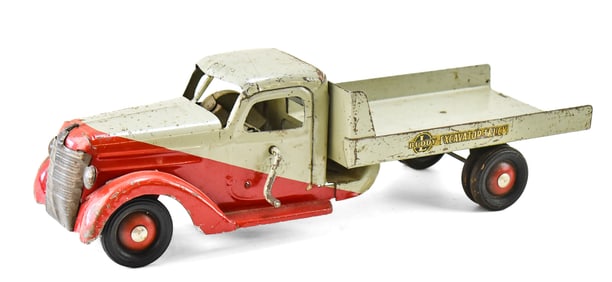 BUDDY L PRESSED STEEL EXCAVATOR TRUCK TOY