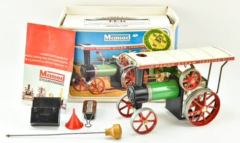 MAMOD STEAM TRACTOR IN ORIGINAL BOX