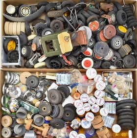 VINTAGE ASSORTMENT OF TOY WHEELS & HARDWARE