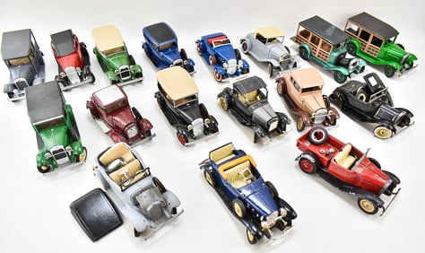 ASSORTED HUBLEY MODEL CARS, KITS, & PARTS