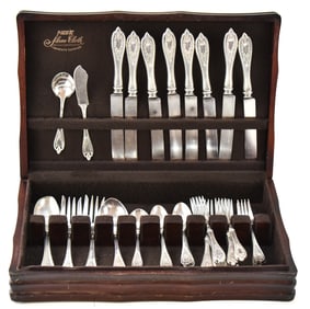 1847 ROGERS BROTHERS 'OLD COLONY' FLATWARE SET
