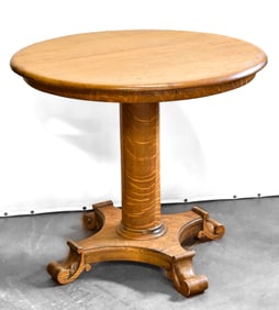 ANTIQUE QUARTERSAWN OAK SIDE TABLE