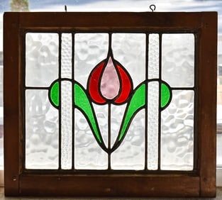 STAINED GLASS WINDOW WITH TULIP DESIGN
