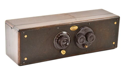 ATWATER KENT MODEL 20 TUBE RECEIVING SET