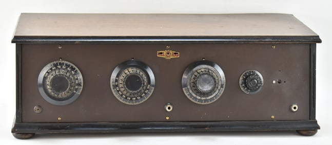 SPLITDORF-ROTH RADIO COMPANY MEL-O-RAD TUBE RADIO