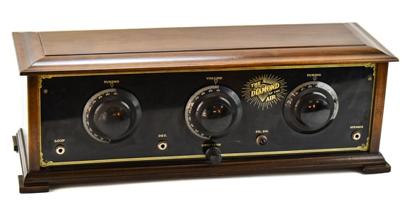 RADIO WORLD DIAMOND OF THE AIR RADIO