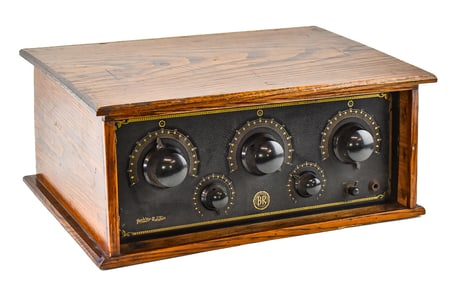 THE BECKLEY-RALSTON COMPANY TUBE RADIO AX 235 (ATTR. MODEL)