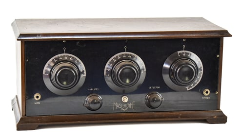 BECHAUD RADIO LABORATORIES MASTER DYNE TUBE RADIO