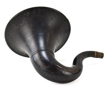 THE MILLER RUBBER COMPANY RADIO LOUDSPEAKER HORN