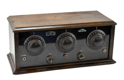 POLYROYAL 'THE GEM OF THE AIR' POLYDYNE TUBE RADIO