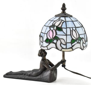 ART DECO STYLE LAYING LADY TABLE LAMP