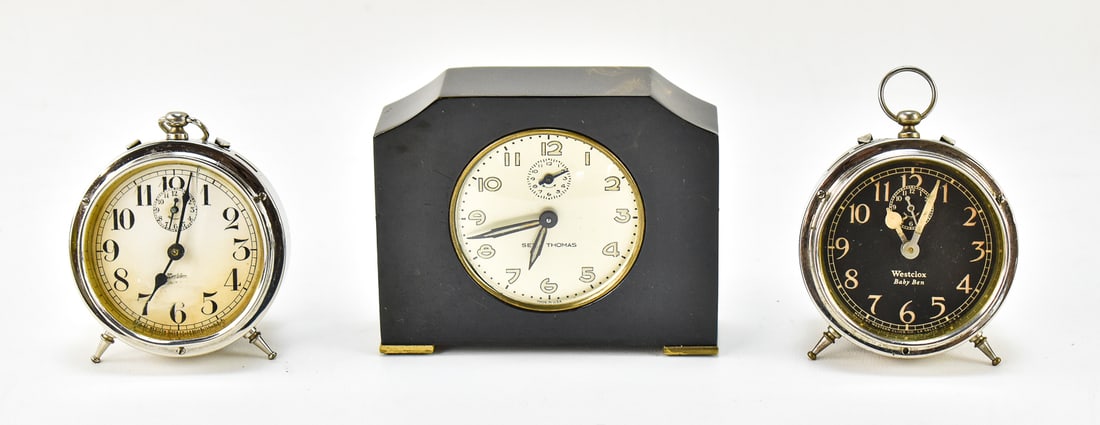 SETH THOMAS ART DECO BAKELITE ALARM CLOCK & MORE (1 of 2)
