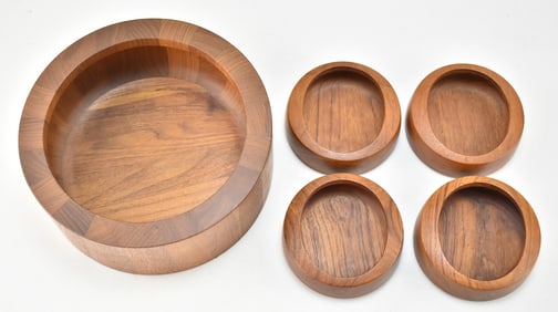 VINTAGE JENS H. QUISTGAARD FOR DANSK DESIGNS TEAK BOWLS & SERVING BOWL
