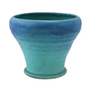 ART & CRAFTS PERIOD VAN BRIGGLE POTTERY VESSEL