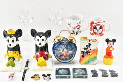 ASSORTED EARLY-LATE 20TH CENTURY DISNEY COLLECTIBLES