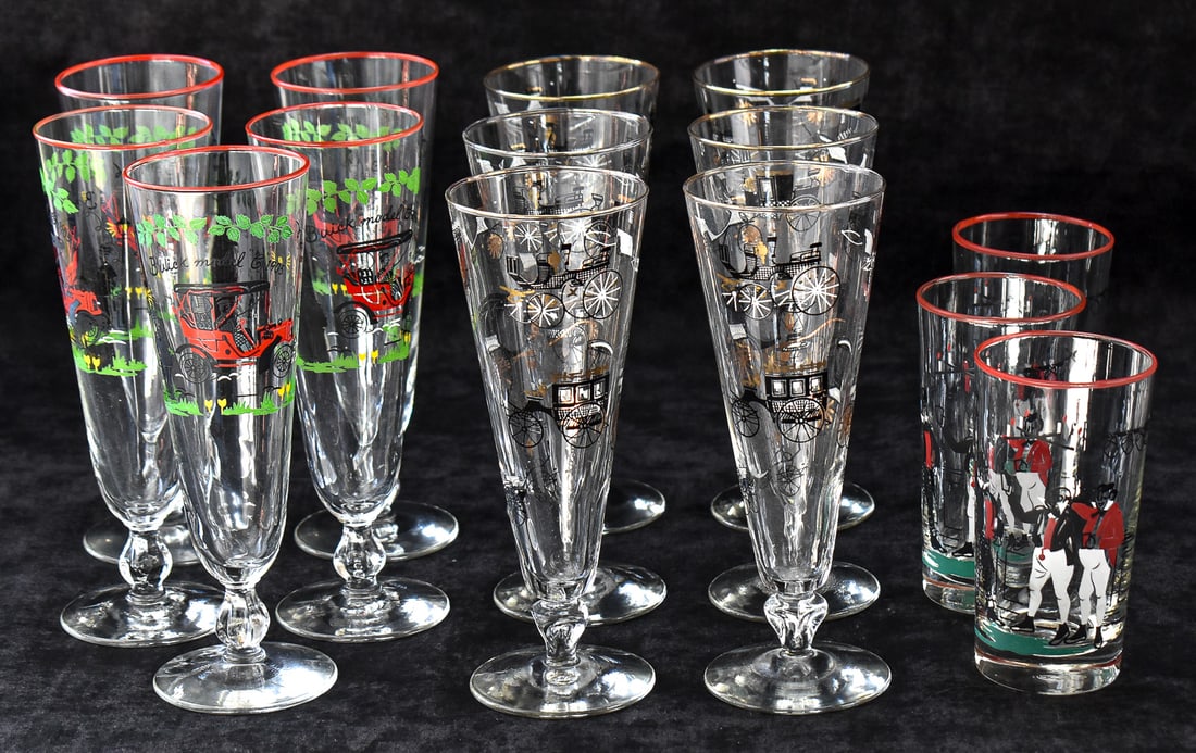 LIBBEY PILSNER GLASSES & TUMBLERS: "HORSELESS CARRIAGE", "OLD COACH", "PICKWICK" (1 of 3)