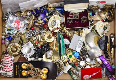 COSTUME JEWELRY ASSORTMENT: PINS, BROOCHES, BRACELETS, & MORE