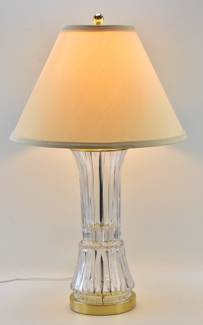 WATERFORD STYLE CRYSTAL GLASS & BRASS TABLE LAMP (1 of 4)