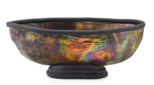 IRIDESCENT BOAT-SHAPED DECORATIVE BOWL