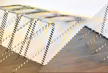 ROBERT WOOD FOUR SEASONS TV TABLE TRAYS