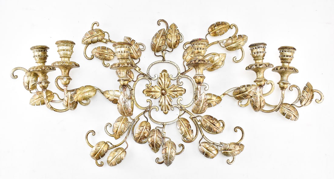 ITALIAN HOLLYWOOD REGENCY GILT WROUGHT IRON WALL SCONCE (1 of 2)