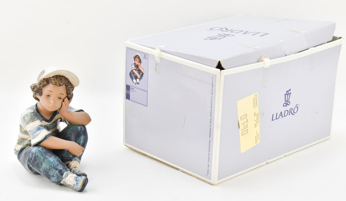 LLADRO 'NINO PENSATIVO (LONG DAY)' No. 2209 (1 of 4)