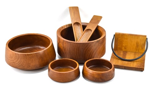 COLLECTION OF MID-CENTURY TEAK BOWLS, DANSK TEAK SALAD TONGS & MORE