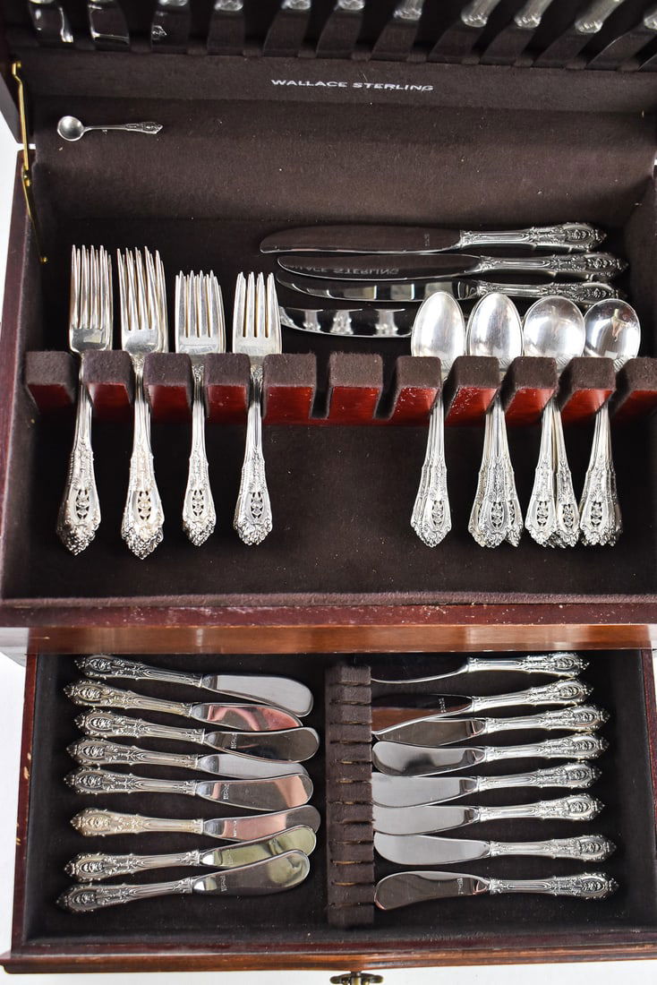 WALLACE STERLING SILVER SILVERWARE SET, 'ROSE POINT' PATTERN C. 1934 - 2