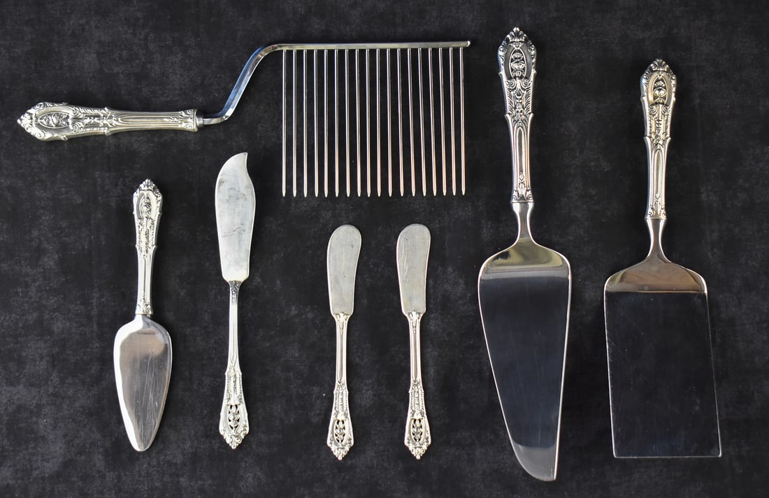 WALLACE STERLING SILVER SILVERWARE AND SERVING UTENSILS, 'ROSE POINT' PATTERN, C. 1934. (1 of 2)