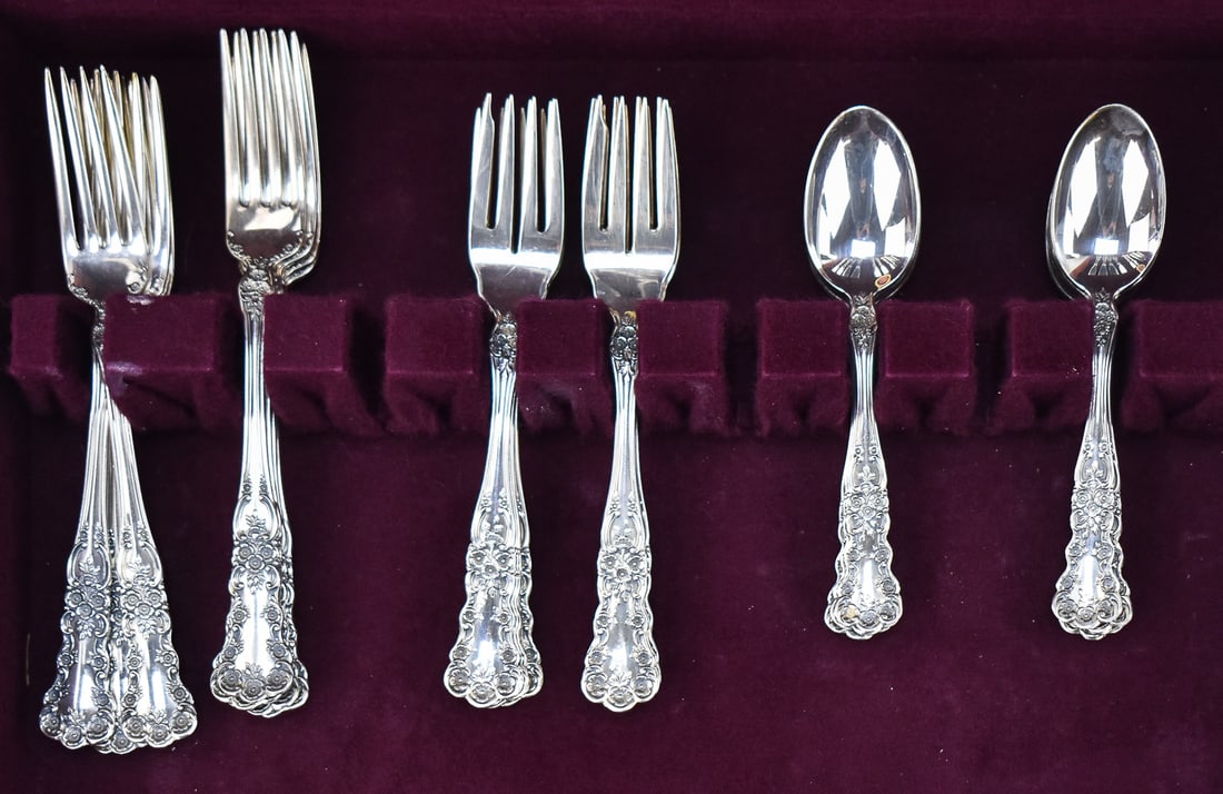 GORHAM 'BUTTERCUP' STERLING SILVERWARE SET - 4