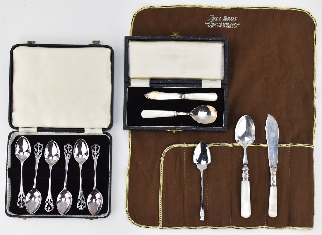 ASSORTMENT OF SILVERPLATE AND CHROMEPLATE KNIVES AND SPOONS (1 of 6)