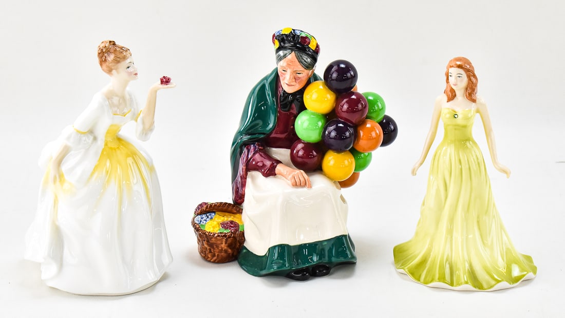 COLLLECTION OF ROYAL DOULTON FIGURES (1 of 4)