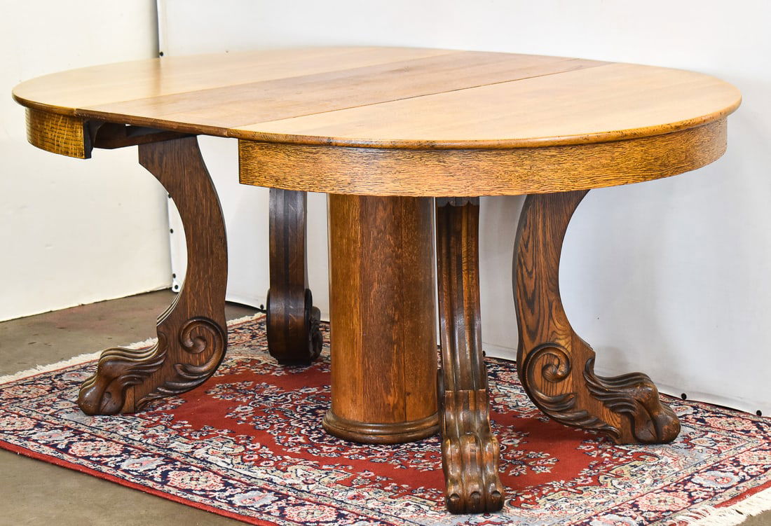 VICTORIAN OAK OVAL EXPANDING DINING TABLE (1 of 2)